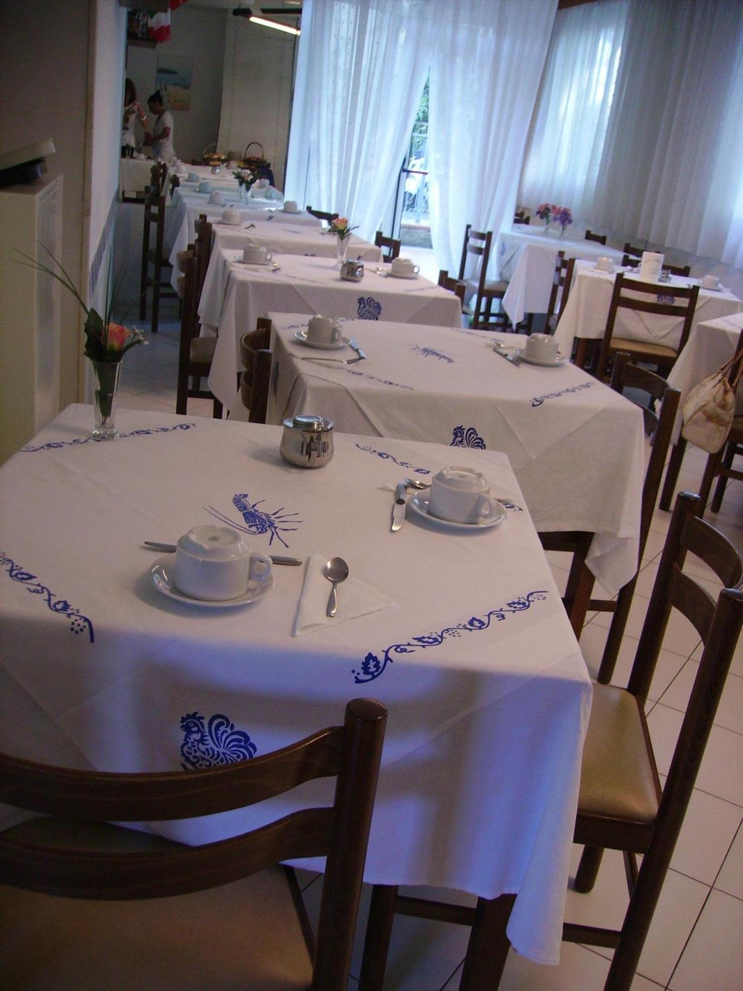 Albergo Maria Gabriella Rimini Exteriör bild